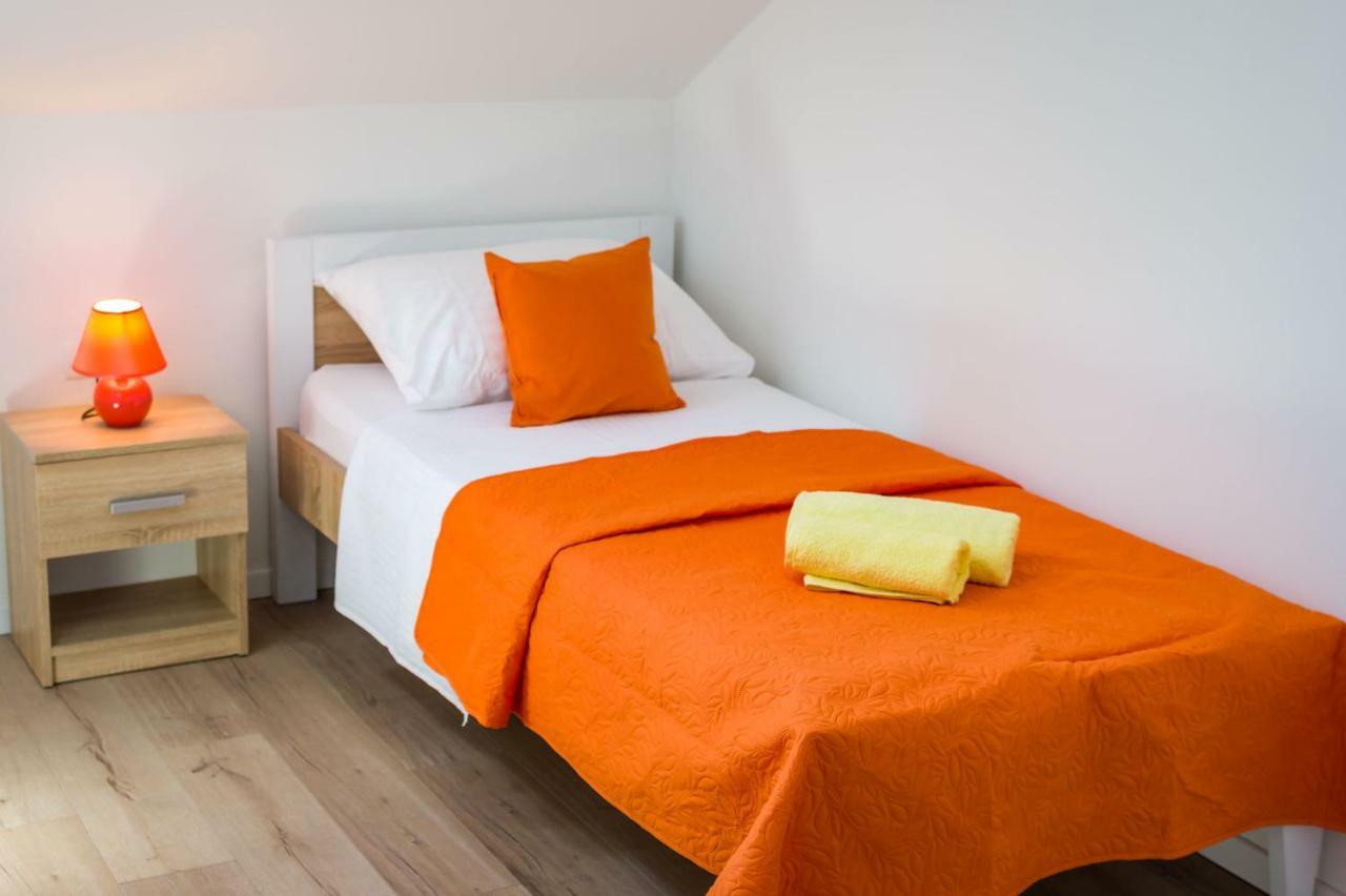 Apartman Iva Zara Bagian luar foto