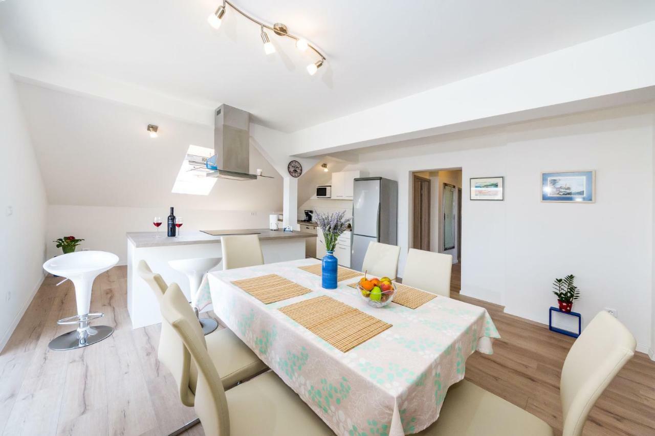 Apartman Iva Zara Bagian luar foto