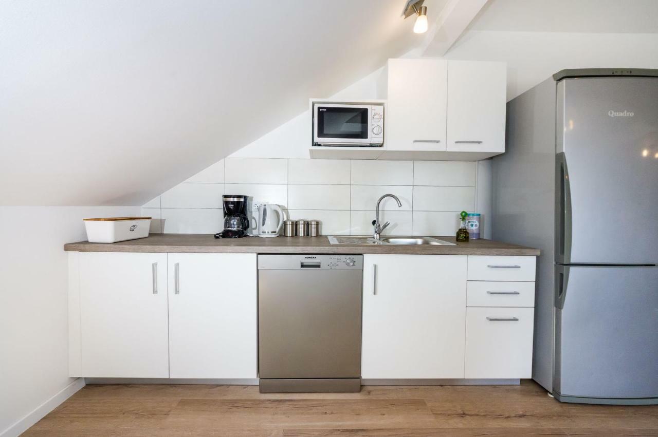 Apartman Iva Zara Bagian luar foto