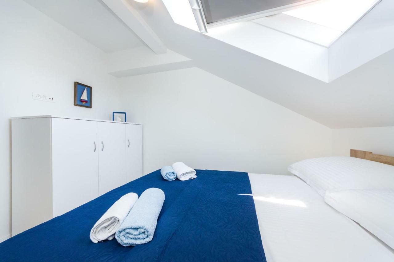 Apartman Iva Zara Bagian luar foto