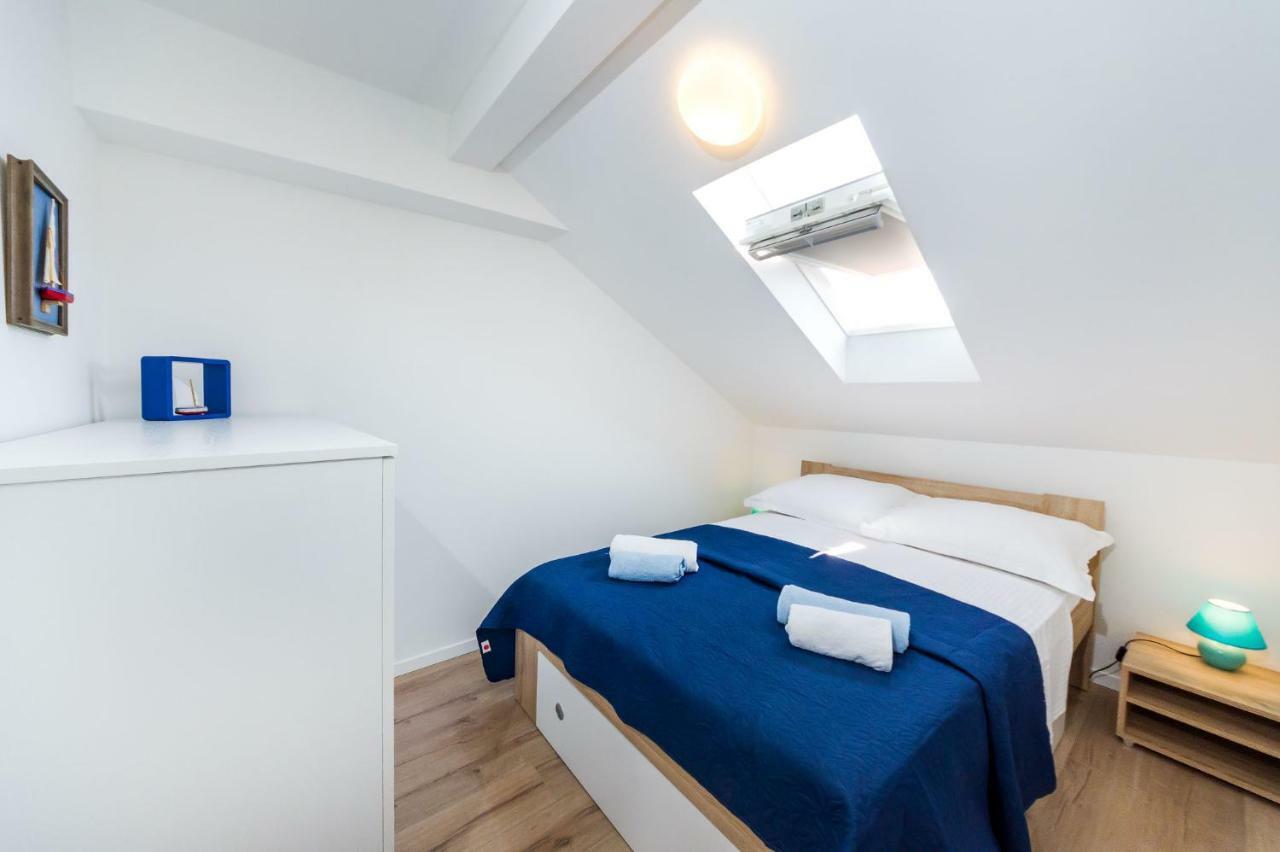 Apartman Iva Zara Bagian luar foto