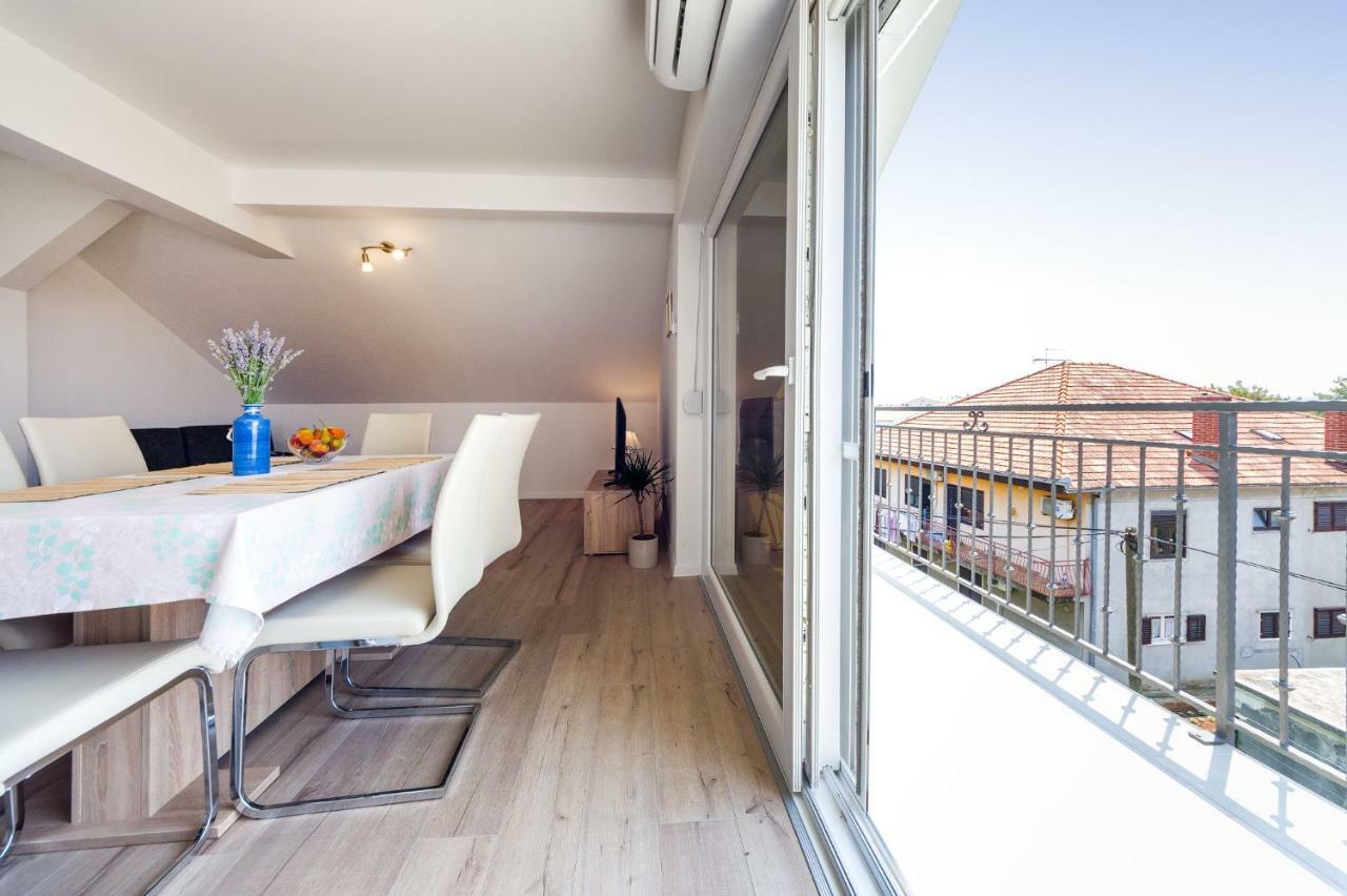 Apartman Iva Zara Bagian luar foto