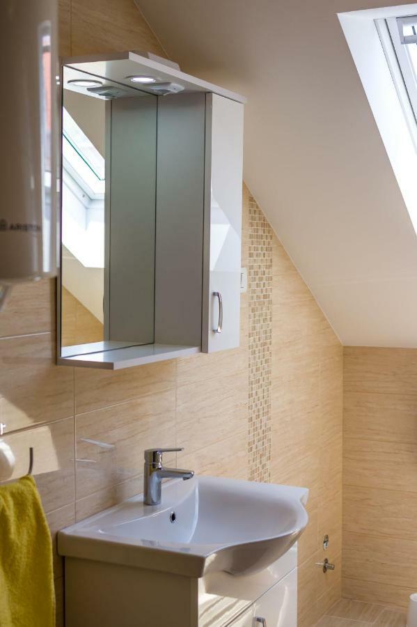 Apartman Iva Zara Bagian luar foto