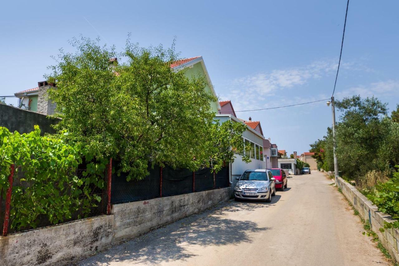 Apartman Iva Zara Bagian luar foto